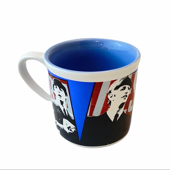 THE BEATLES 2006 Collectible Coffee Tea Mug x Apple Corp Ltd - Picture 2 of 6